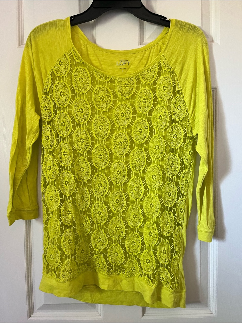 ann taylor LOFT women's lace front chartreuse neon yellow lightweight top